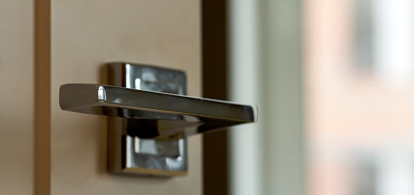 Door Lever Knob Repair in Larkspur, California
