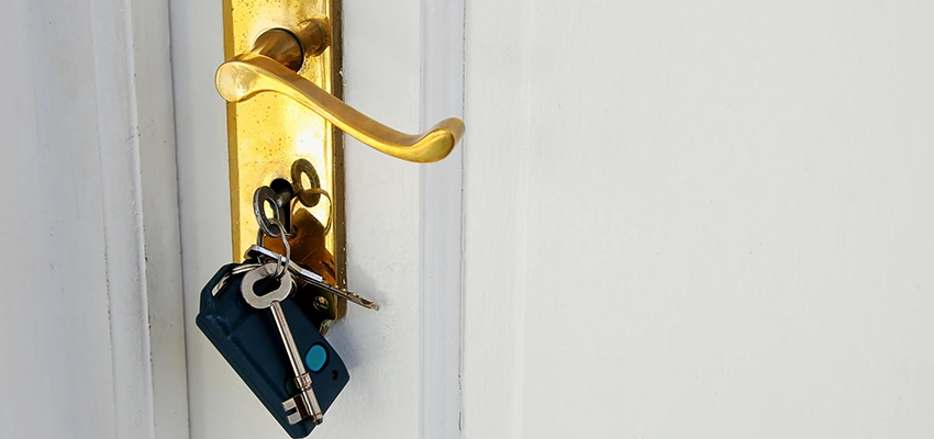 Broken Door Key Extraction in Larkspur, CA